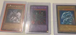 Yu—Gi-Oh Card Lot Blue Eyes White Dragon - Image 1