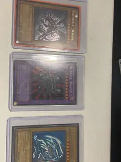 Yu—Gi-Oh Card Lot Blue Eyes White Dragon - Image 2