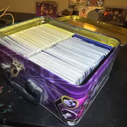 250+ used base card lot in various condition comes with the Pokemon lunchbox - Image 3