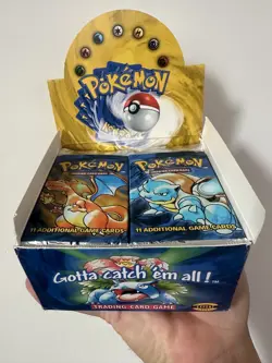 *Box fresh* 1999 Wizards of the Coast Pokemon TCG Base Set Booster Pack - Image 1