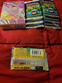 Wizards of the Coast Pokemon Base Set Booster Pack 742818061582 - Image 2