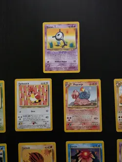 Pokemon Neo Revelation 31 Card Lot No Duplicate LP WOTC Vintage TCG - Image 2
