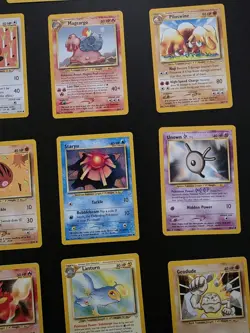 Pokemon Neo Revelation 31 Card Lot No Duplicate LP WOTC Vintage TCG - Image 4