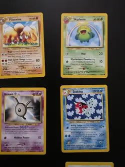 Pokemon Neo Revelation 31 Card Lot No Duplicate LP WOTC Vintage TCG - Image 5
