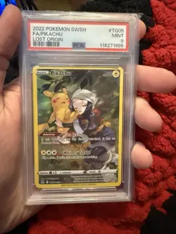 2022 POKEMON SWORD & SHIELD LOST ORIGIN #TG05 FULL ART/PIKACHU PSA 9 - Image 1