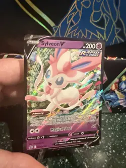 Sylveon V SWSH202 Black Star Promo Full Art Pokemon TCG Card NM - Image 2