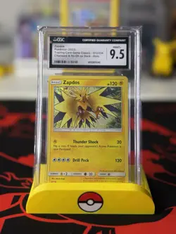 Zapdos Fossil Holo Card 012/034 CGC 9.5 Pokemon TCG Card - Image 1