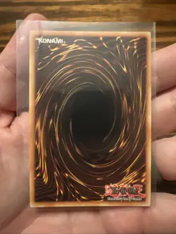 *** DARK PALADIN *** 1ST EDITION SECRET RARE (CHIBI) BLMM-EN008 YUGIOH! - Image 2