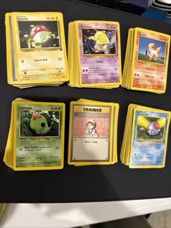 Pokemon TCG 130 Card WOTC Vintage Mixed Card Lot - Image 1