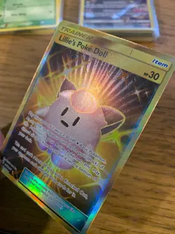 NM! Lillie's Poke Doll (267/236) SM Cosmic Eclipse Gold Secret Rare Pokemon Card - Image 4