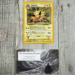 Jolteon 4/64 Holo Rare Jungle Pokemon Card No Symbol Error Damaged Crease Middle - Image 1