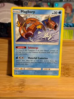 MAGIKARP 17/111 S&M Crimson Invasion Regular Pokemon TCG Lightly Played - Image 1