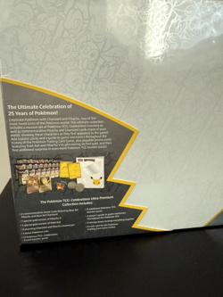 Pokemon 25th Anniversary Celebrations Ultra Premium Collection Box (2001) Sealed 820650809149 - Image 3
