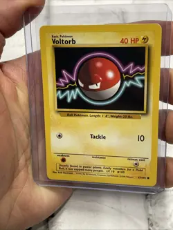 Pokemon TCG Voltorb Base Set 67/102 Regular Unlimited Common Card Vintage Vtg NM - Image 1