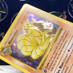 Ninetales - Black Flame Shadowless Holo 12/102 Base Set Pokemon TCG LP - Image 4
