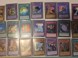 Huge Lot of Yu-Gi-Oh Cards Elemental Heros and More See Photos and Description - Image 4