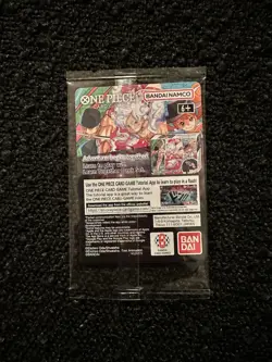 Bandai One Piece CCG Monkey.D.Luffy US Voyage Promo Full Art Holo Card - Image 2
