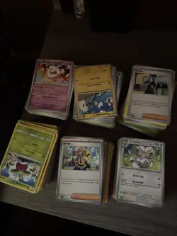 BULK 600 Common And Uncommon TCG Pokemon Card Singles - Image 1
