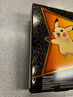 Pokemon TCG: Shining Fates Pikachu V Collection Box 2021 SEALED 4 booster packs - Image 5