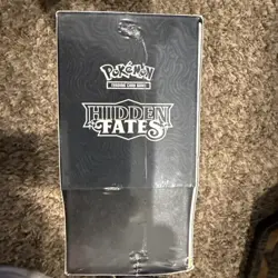 Pokemon TCG - Hidden Fates Elite Trainer Box - Image 4