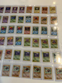 🚨 Pokemon Vintage Fossil Card TCG LOT 🚨 Mix LOT of 60 Cards Lot #7 - Image 3