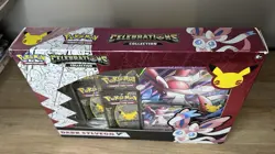 Pokemon TCG: Celebrations Collection Box Dark Sylveon V - Image 3