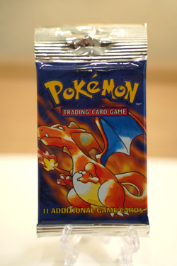Pokemon TCG Base Set Unlimited Booster Pack Charizard Art WOTC Sealed Long Crimp - Image 1