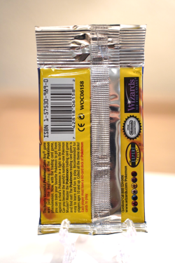 Pokemon TCG Base Set Unlimited Booster Pack Charizard Art WOTC Sealed Long Crimp - Image 2