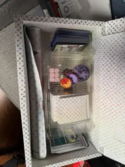 OPENED Pokemon TCG Scarlet & Violet 151 Ultra-Premium Collection Box - No Packs - Image 3