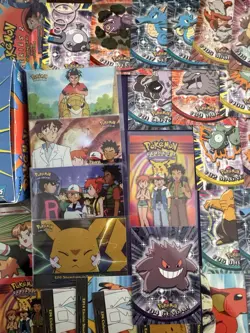 LOT OF 51 TOPPS SERIES 2 POKEMON CARDS FOILS AND EMPTY PACKS AND BOX - Image 4