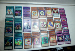 Yu-Gi-Oh! DECK FLUFFAL PELLICCIASPAVENTO 68 Carte Fusioni Rare/Super/Ultra Ita - Image 2