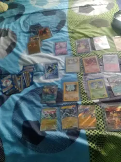 3 Random Pokemon Card Lot - Image 2