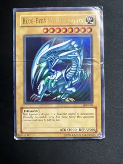 Blue-Eyes White Dragon SDK-001 Starter Deck: Kaiba Unlimited DMG/creased - Image 1
