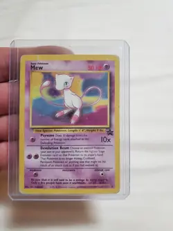 HEAVY Play Pokemon WOTC TCG Mew Black Star Promo #8 Regular Non-Holo - Image 1