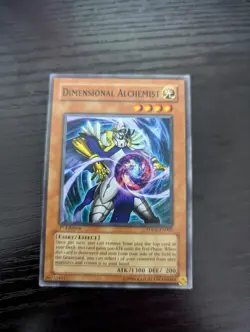 YuGiOh Dimensional Alchemist SDDE-EN002 Common 1st Edition LP 🔥 - Image 1