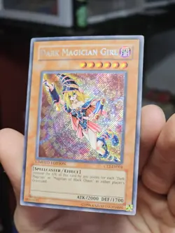 Yu-Gi-Oh! Limited Edition Dark Magician Girl CT2-EN004 Rare Collectors Tin NM/LP - Image 2