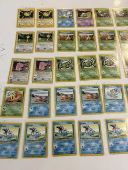 🚨 Pokemon Vintage Neo Genesis Card TCG LOT 🚨 Mix LOT of 50 Cards Lot #21 - Image 2