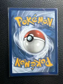 Pokemon TCG Umbreon Gold Star 17/17 Celebrations Classic Collection - Image 2