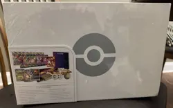 Pokemon Sword & Shield Ultra-Premium Collection Charizard Box English - Image 3
