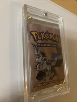 1999 Fossil Pokemon Booster Pack Aerodactyl Art WOTC Sealed - Image 3
