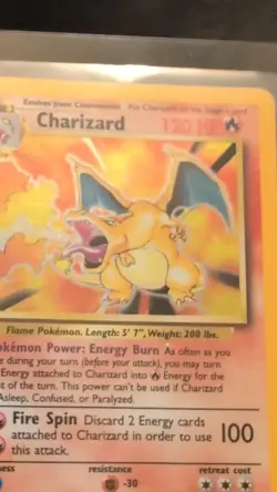 Pokemon Charizard Base Set 4/102 Holo 1999 120 HP - CGC holographic Near Mint - Image 2