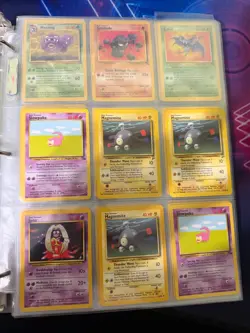 lot of 105 Non Holo pokemon Vintage Cards - Image 1