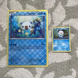 Pokemon | Oshawott 3D Promo JUMBO Card Lenticular Black Star & Cosmos Oshawott - Image 2