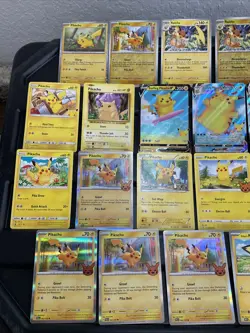 (30) Pikachu CARDS LOT VTG HOLO Raichu Stamped Red Cheeks Surfing Flying Cracked - Image 2