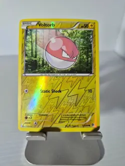 Pokemon - Voltorb 51/149 - Reverse Holo - Boundaries Crossed - LP - Image 1
