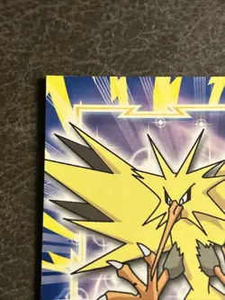 Pokemon 2000 Topps TV Animation Edition Series 3 Zapdos Non Holo #145 NM 64D - Image 2