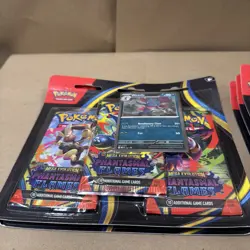 Pokemon TCG - Phantasamal Flames Blister Pack - Weavile- Sneasel - 1 Per Order - Image 2