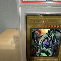 2002 Yu-Gi-Oh! Blue-Eyes White Dragon LOB-001 Unlimited PSA 8 - Image 2