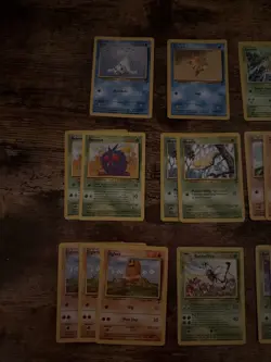 Pokemon TCG Base Set 2 24 Card Lot 1999 WOTC Including A HOLO RARE - Image 4
