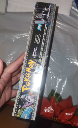 Topps Pokemon: The First Movie Trading Cards 1998 Sealed Box 11 Packs, 88 Cards - Image 4